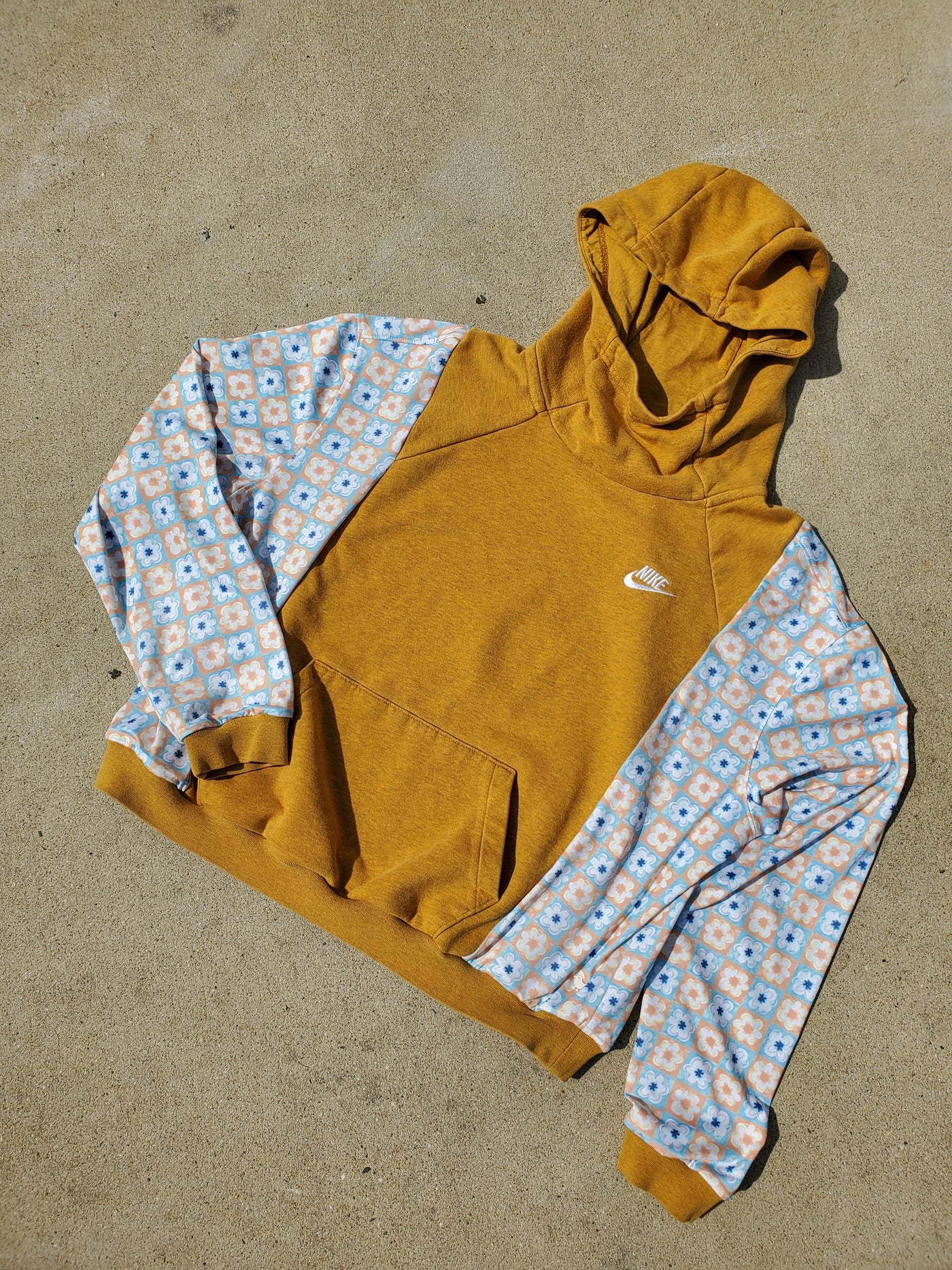 Desert Daze Half Zip