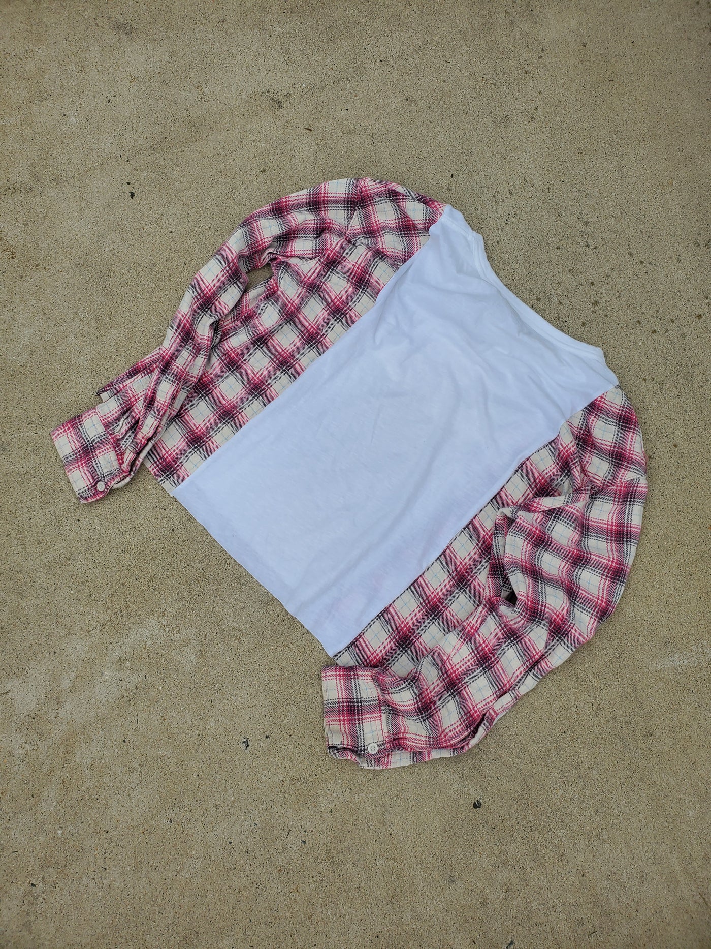 Afterglow Kiss Tee