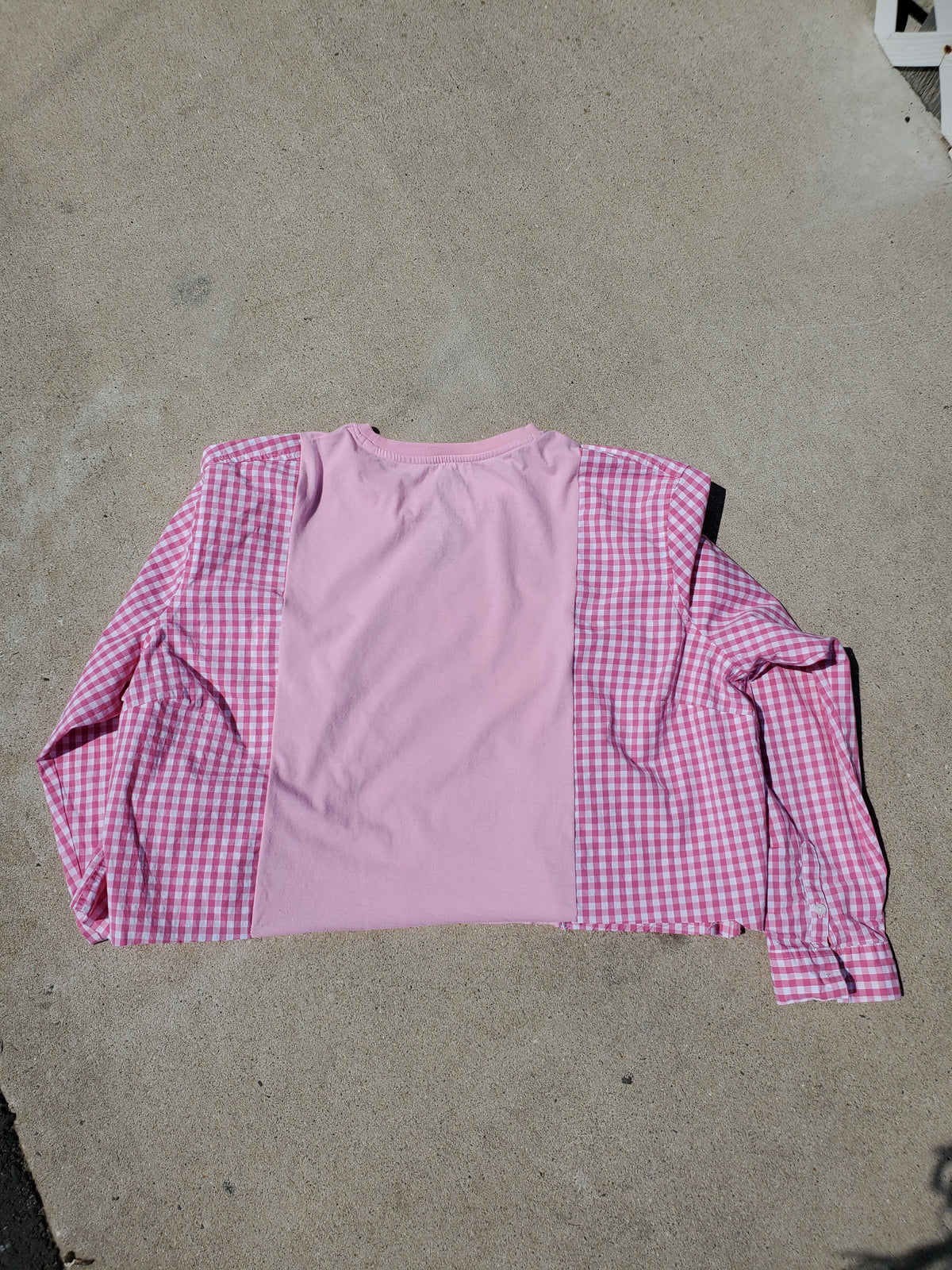 Blooming Gingham Bear Crop Campfire Tee