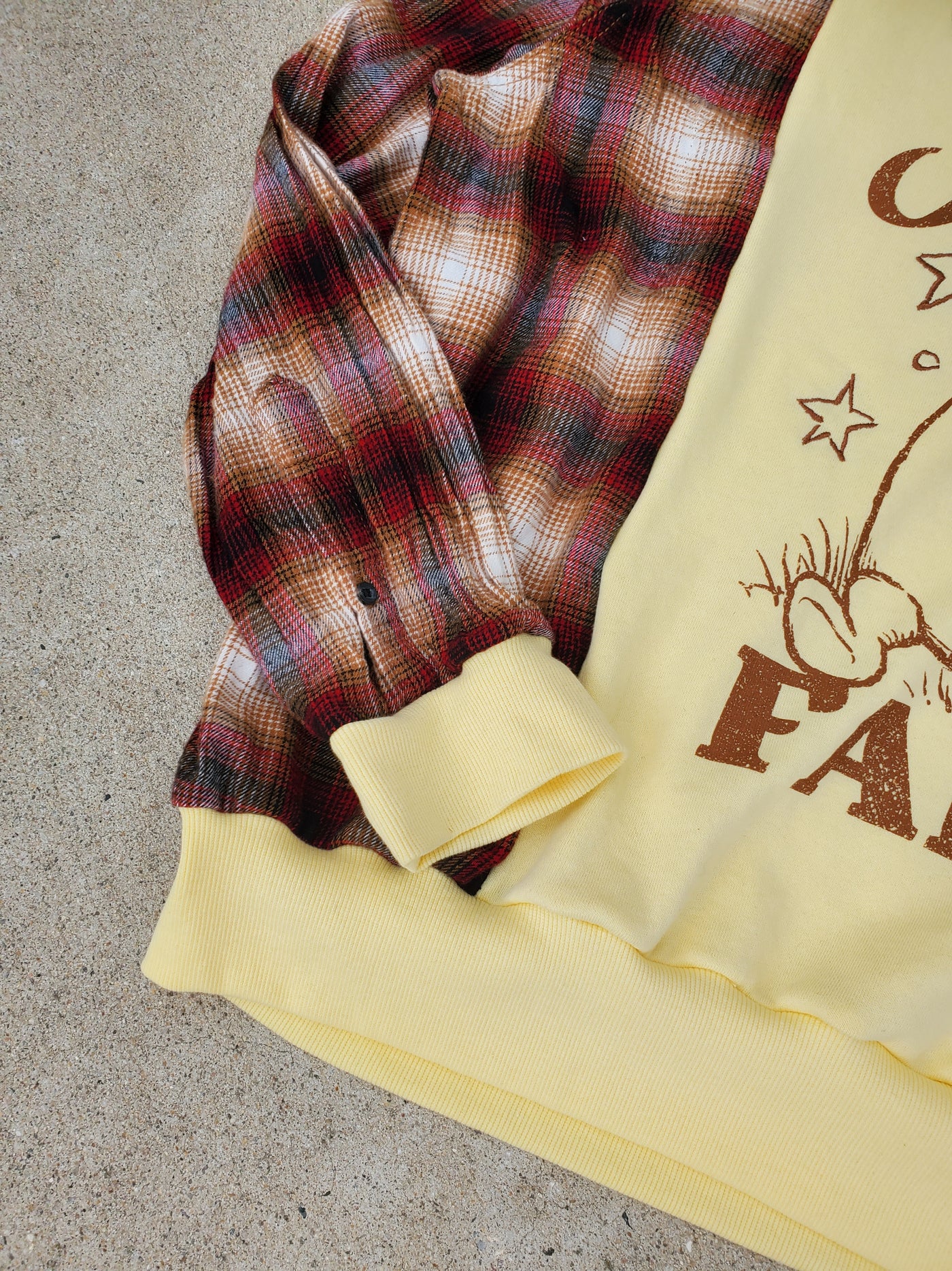 Honey Hollow Flannel Crew