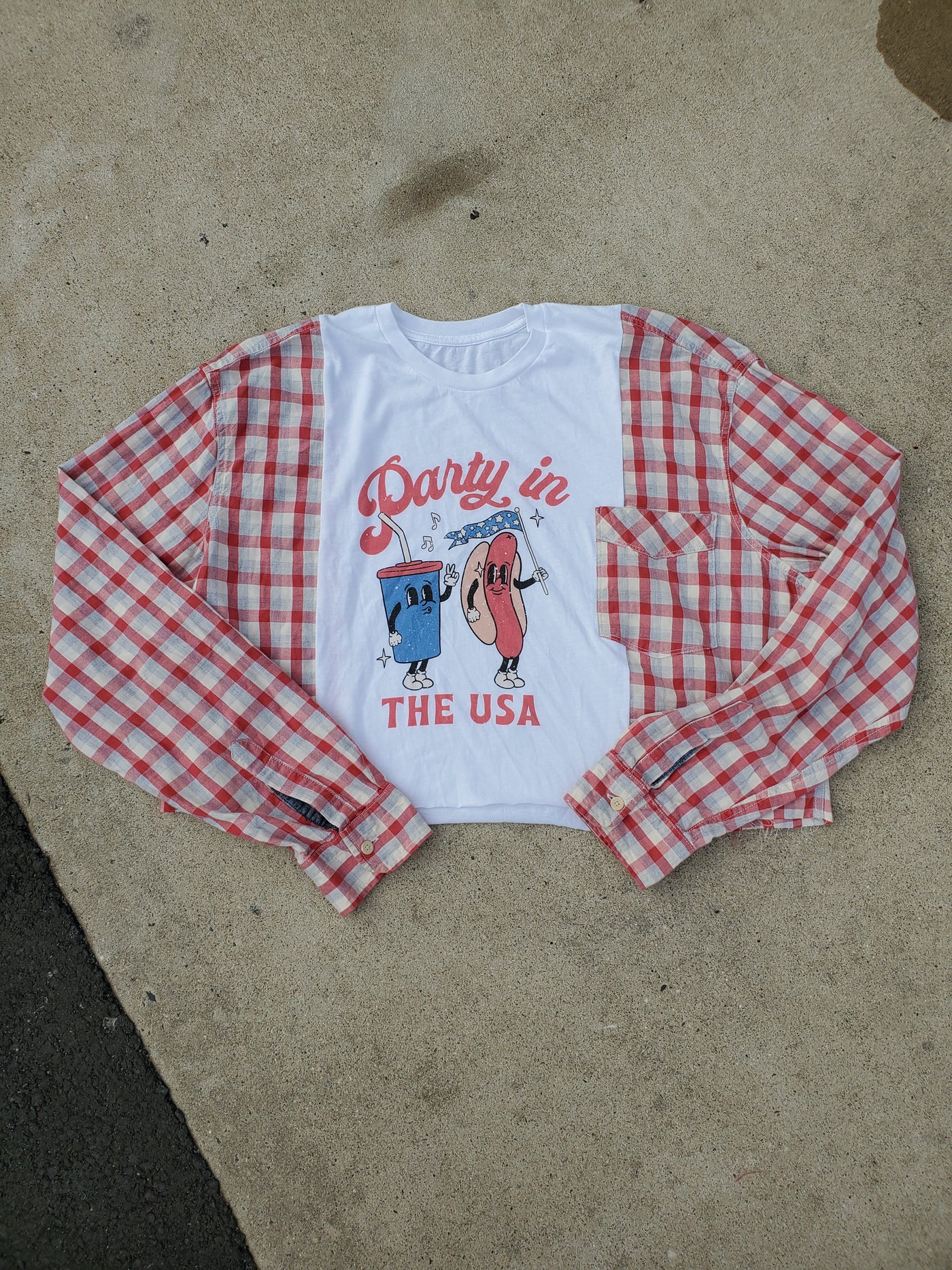 Carnival Lights Crop Campfire Tee