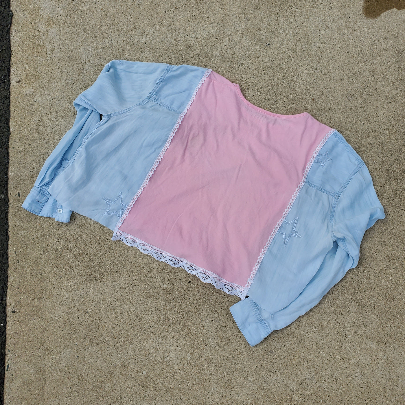 Star-Spangled Sweetheart Crop Campfire Tee